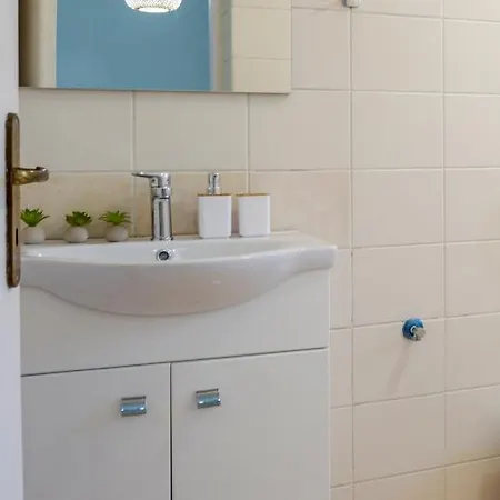 Zinnia Fully Equipped Apartment Near City Centre Heraclión Exterior foto
